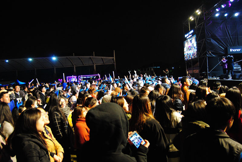 华为&腾讯“觅乐行动·荣耀制噪者”校园音乐节