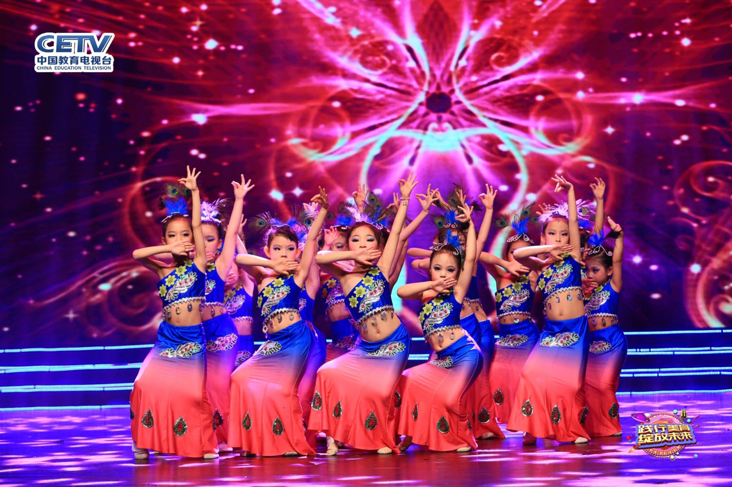 绽放的向阳花2020年少儿春节联欢晚会