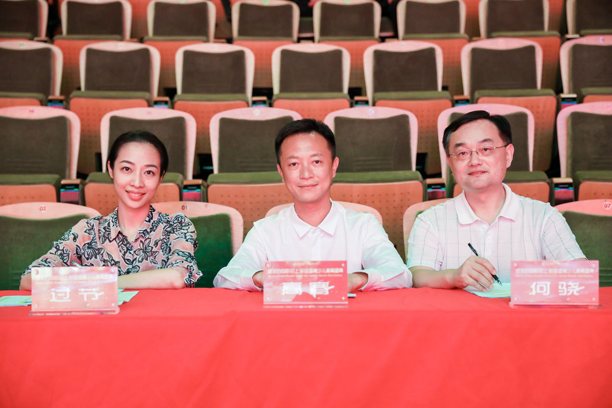 2021绽放的向阳花全国青少儿美术盛典上海站